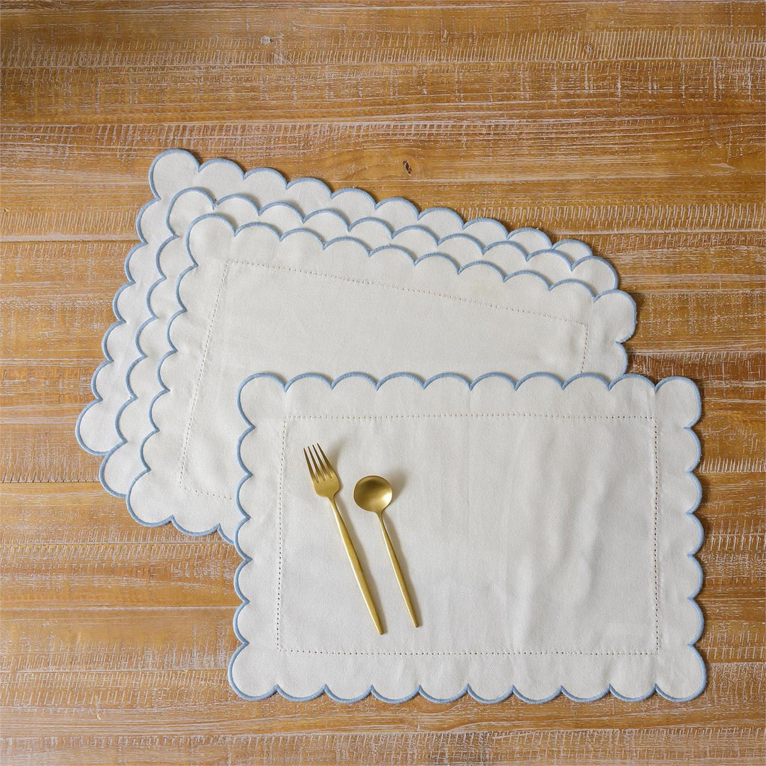 Hemstitch Placemat w/Scalloped Edge