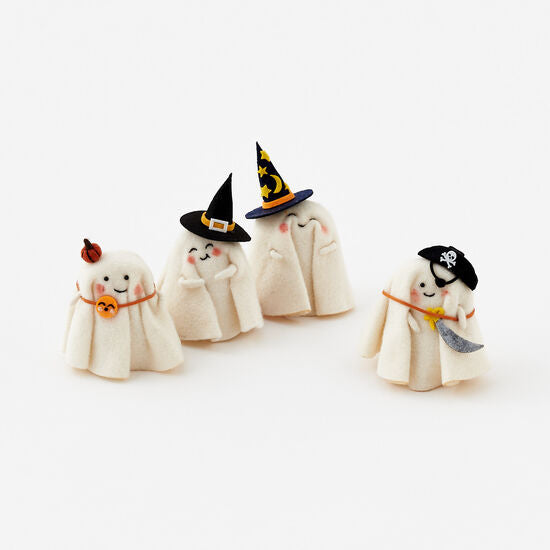 Wool Ghost Sitters