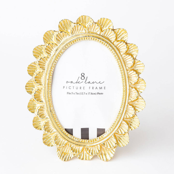 Scalloped Gold Picture Frame