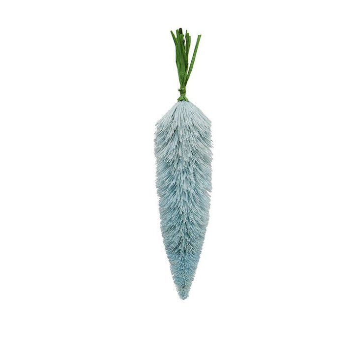 Bottle Brush Carrot