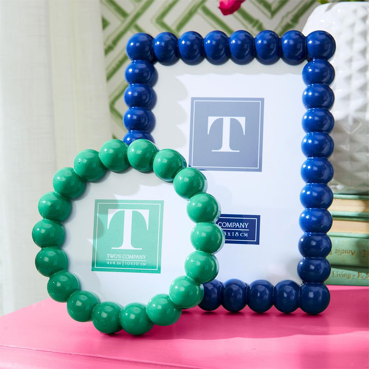 Round Hobnail Photo Frame