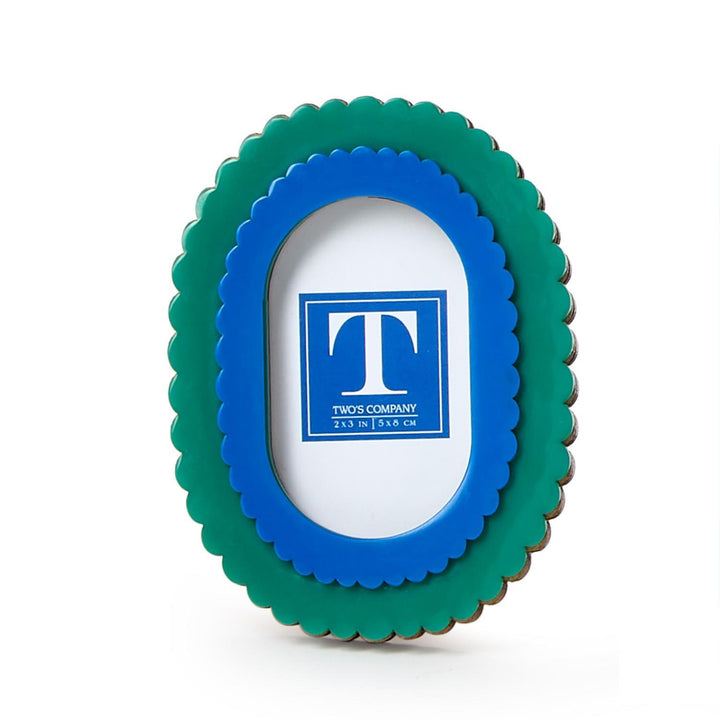 Double Scalloped Photo Frame