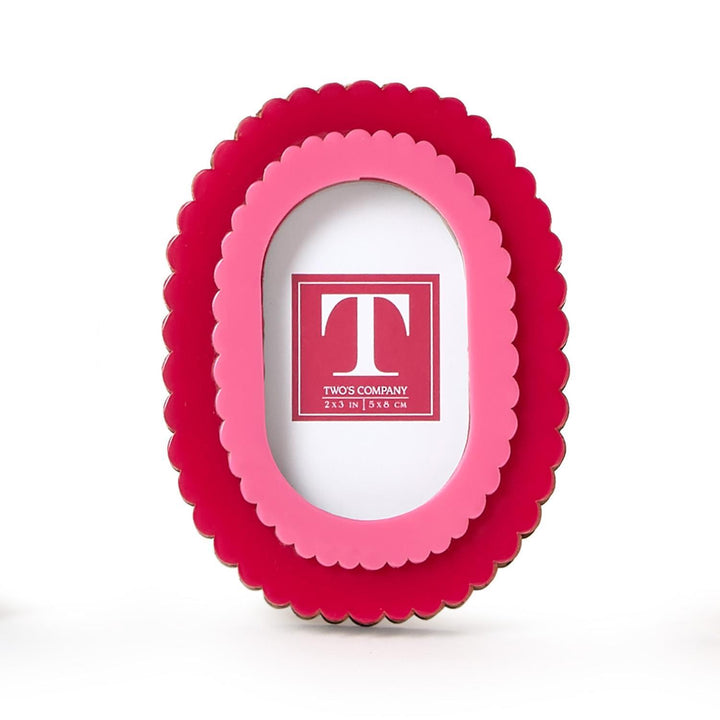 Double Scalloped Photo Frame