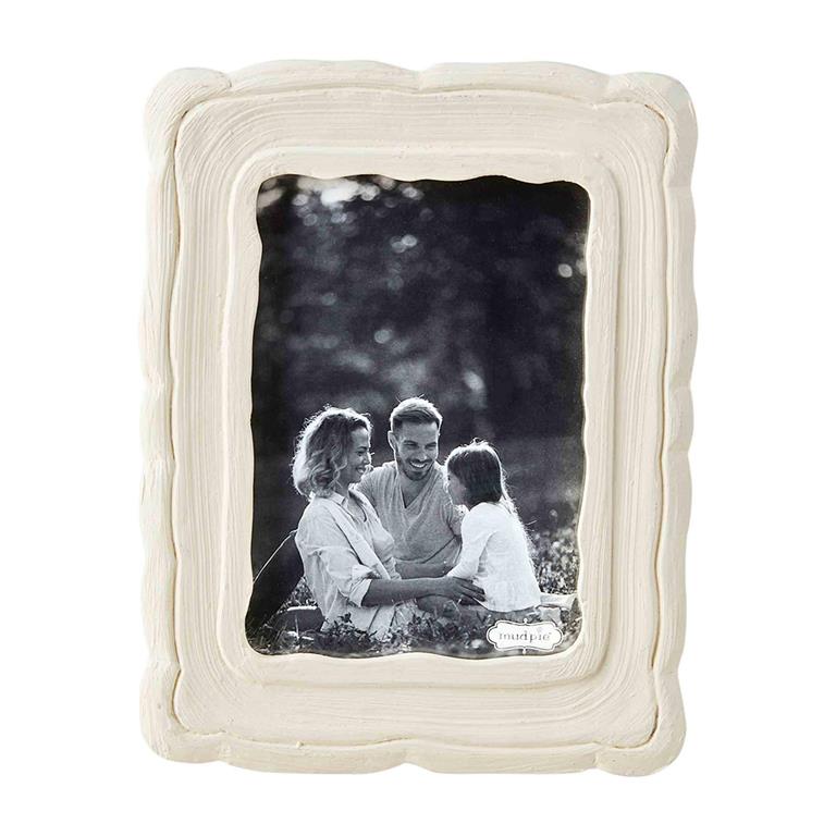 White Scallop Frame